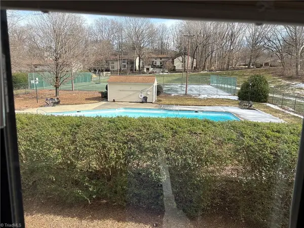 126 Turnwood Lane, Winston-Salem, NC 27104