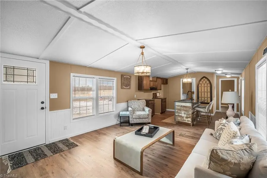 5370 N Nc Highway 150, Lexington, NC 27295 - #3