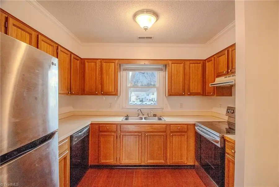 1121 Glendale Drive, Greensboro, NC 27406 - #2