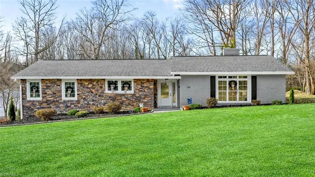 119 Hillcrest Road, Thomasville, NC 27360 - #1