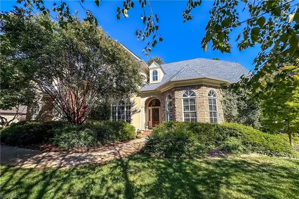 900 Jefferson Wood Lane, Greensboro, NC 27410