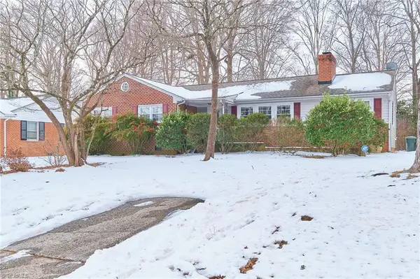 915 Onslow Drive, Greensboro, NC 27408