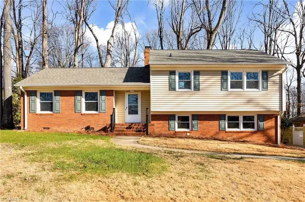 3514 Fox Place, Greensboro, NC 27408