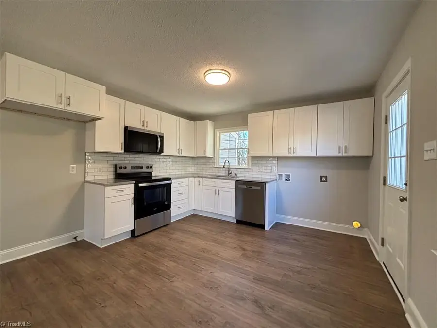 3862 Hartford Street, Winston Salem, NC 27106 - #3