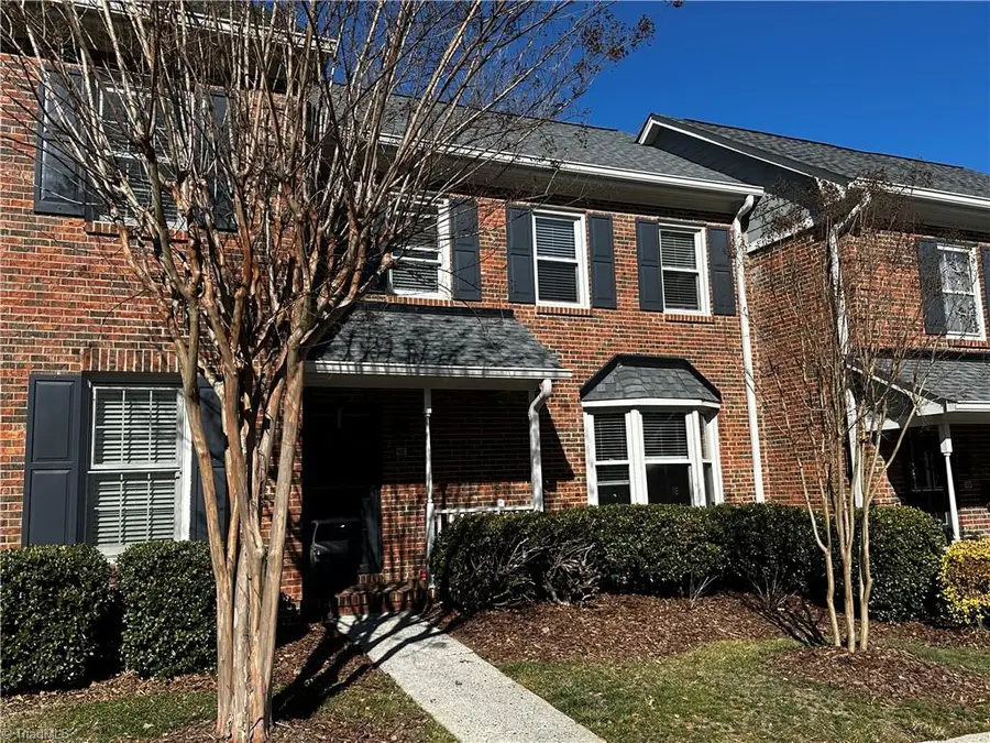 27 Park Village Lane #B, Greensboro, NC 27455 - #2