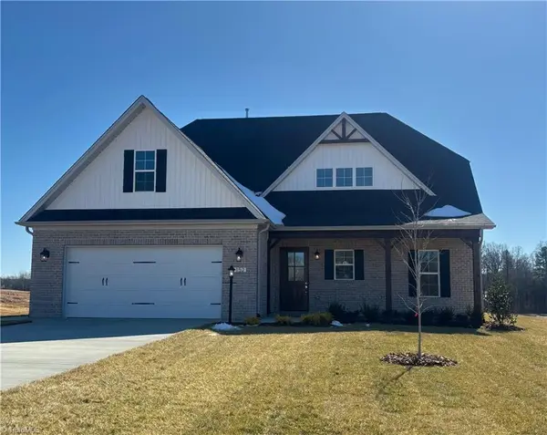 152 Emerald Drive, Lexington, NC 27295