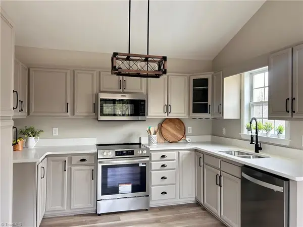 6148 Tory Court, High Point, NC 27265