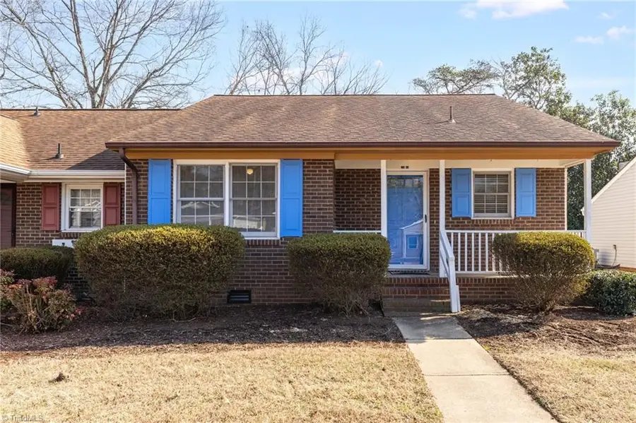 716 Meadowgreen Village Drive #4A, Eden, NC 27288 - #3