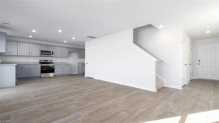 1532 Hamilton Hills Drive, Greensboro, NC 27406 - #3