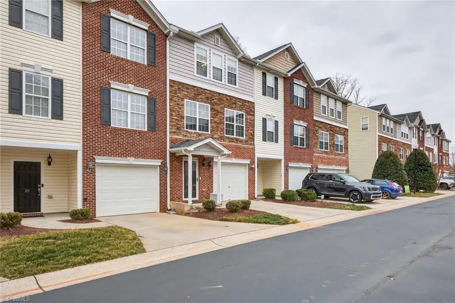 18 Dunlevy Way, Greensboro, NC 27455 - #3