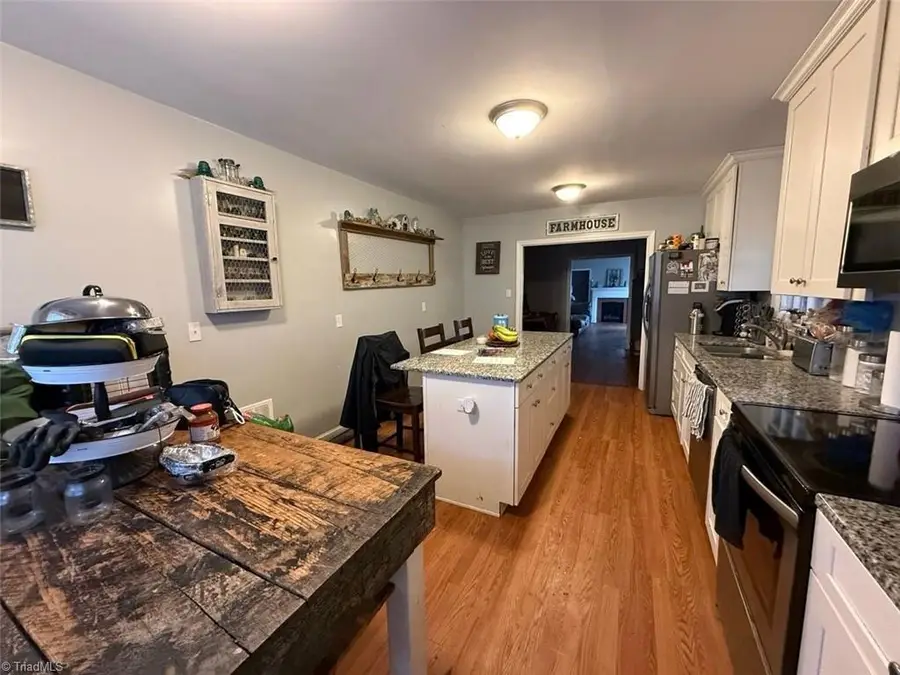 1142 Manning Street, Eden, NC 27288 - #3