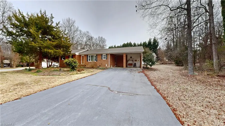 4211 Village Drive, Trinity, NC 27370 - #2