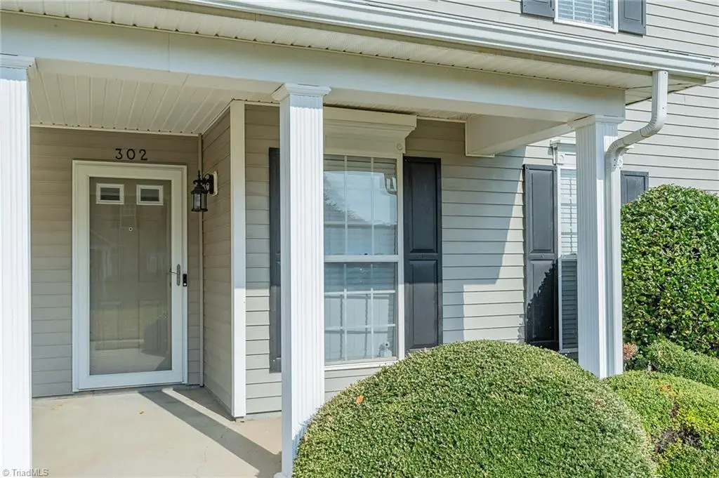 302 Geoffrey Way, Kernersville, NC 27284 - #1