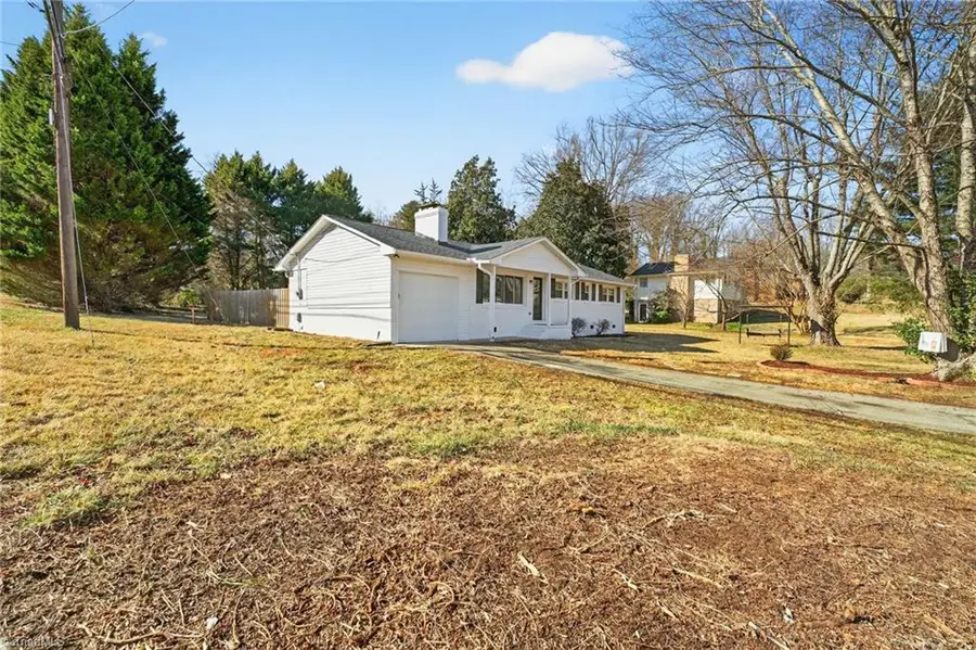 3562 Cherry Lane, Greensboro, NC 27405 - #3