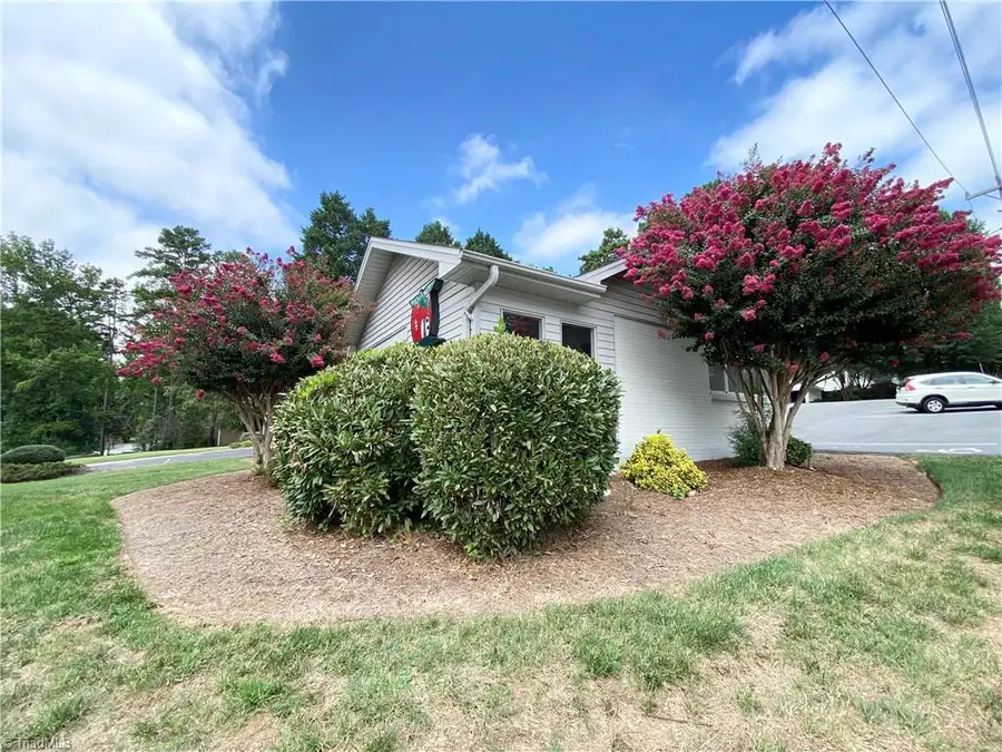 400 Statesville Boulevard, Salisbury, NC 28144 - #2