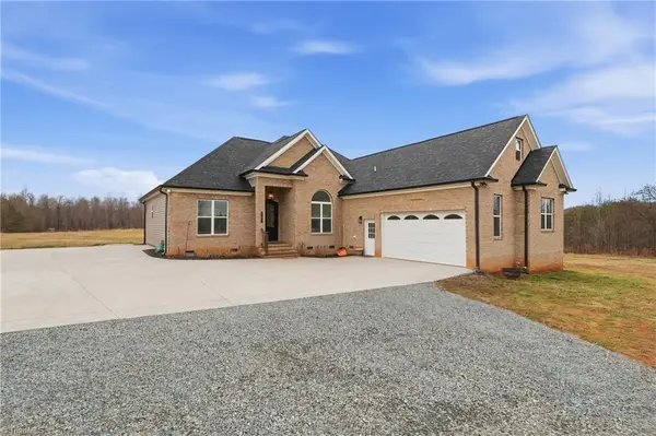 5838 Chrismon Road, Browns Summit, NC 27214