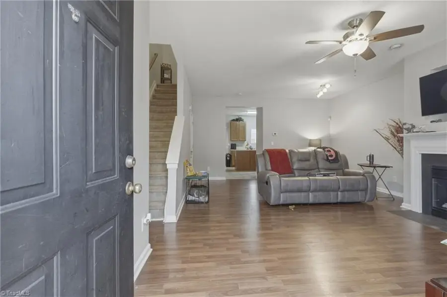 204 Heritage Creek Way, Greensboro, NC 27405 - #2