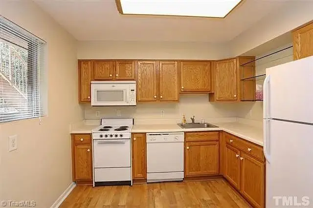 4 Shepherd Lane #4D, Chapel Hill, NC 27514 - #2