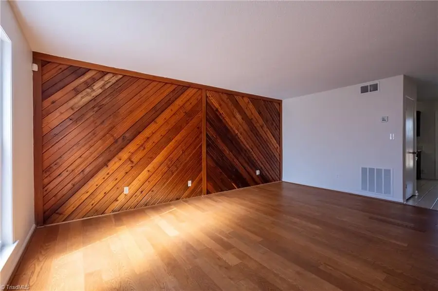 155 Turnwood Lane, Winston Salem, NC 27104 - #2