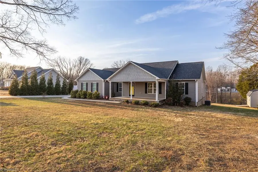 572 Anderson Road, Eden, NC 27288 - #2