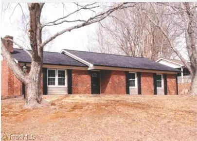 2542 Wood Valley Road, Winston-Salem, NC 27106