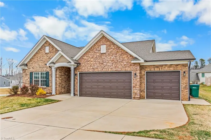 6231 Finch Meadow Court, Clemmons, NC 27012 - #2