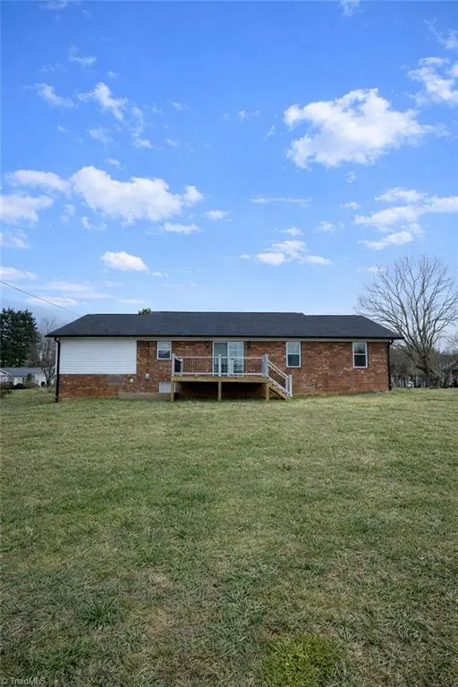 3480 N Nc Highway 16, Millers Creek, NC 28651