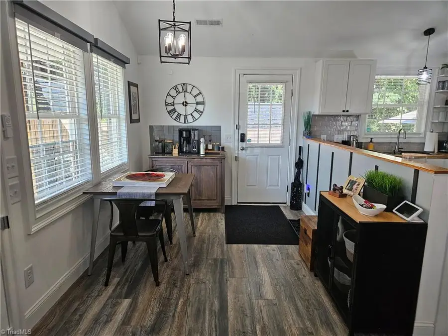 505 Kent Court, High Point, NC 27260 - #3