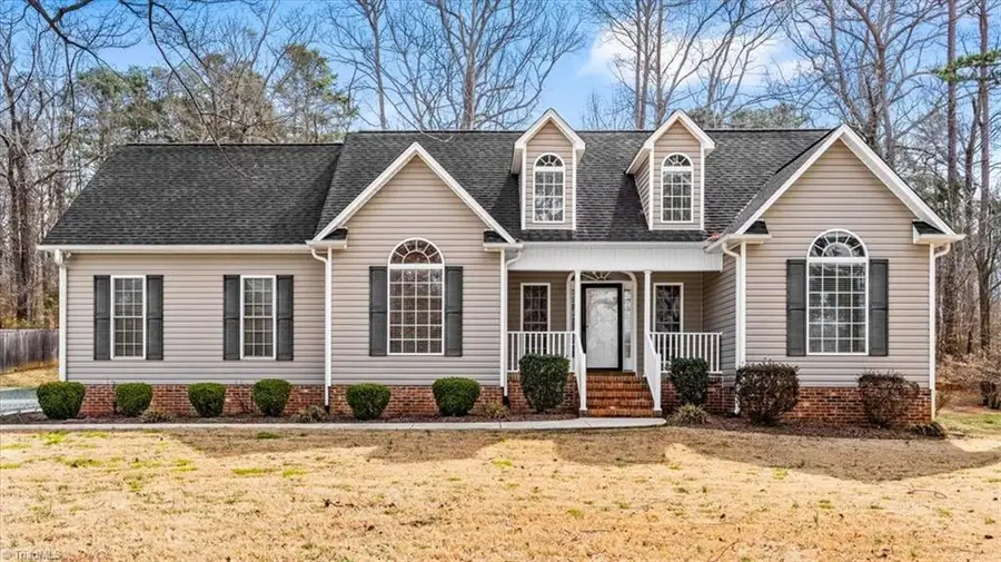 4528 Springbrook Drive, Burlington, NC 27215 - #2