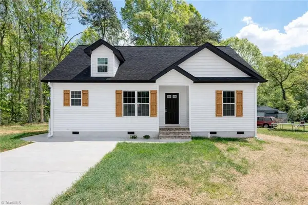 134 Pinnix Street, Jonesville, NC 28642