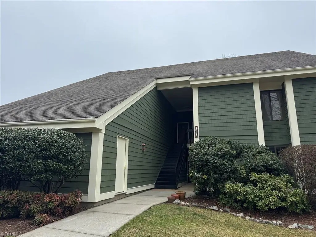 1524 Benjamin Parkway #D, Greensboro, NC 27408 - #1