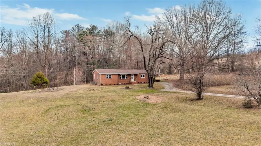 286 Pike Road, Moravian Falls, NC 28654 - #3