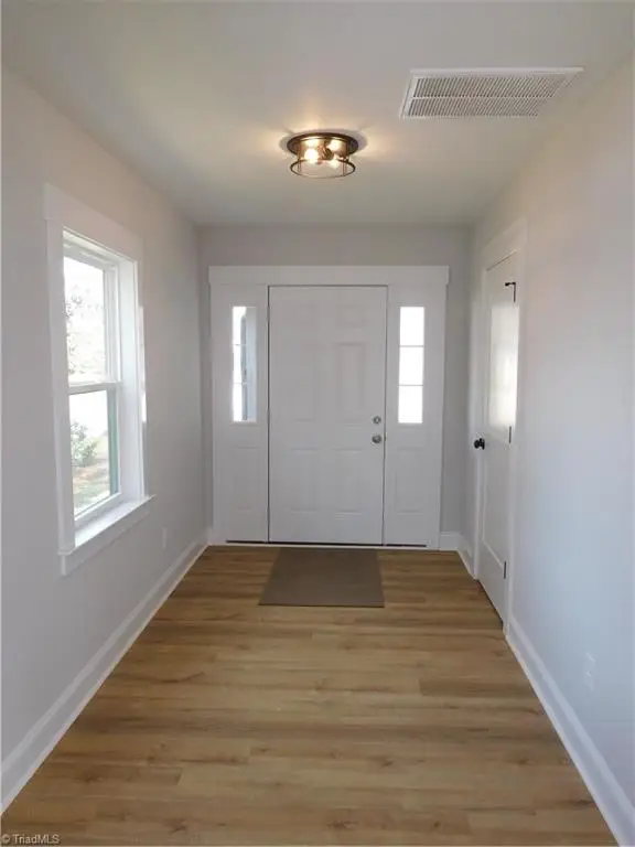 4210 Country Club Road, Winston Salem, NC 27104 - #3