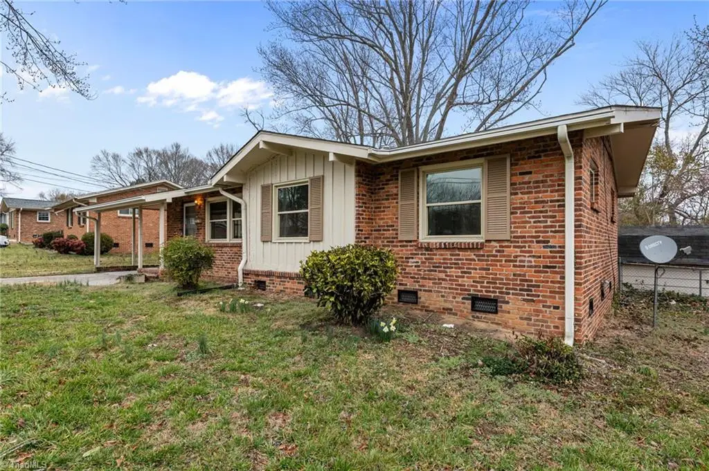 2311 Four Seasons Boulevard, Greensboro, NC 27407 - #1