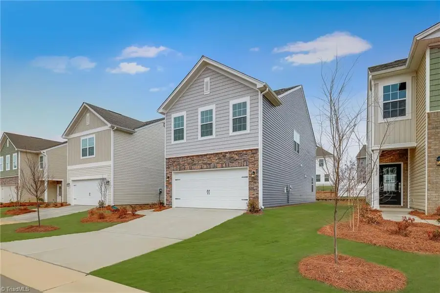 5301 Amaryllis Way, Vienna, NC 27104 - #3