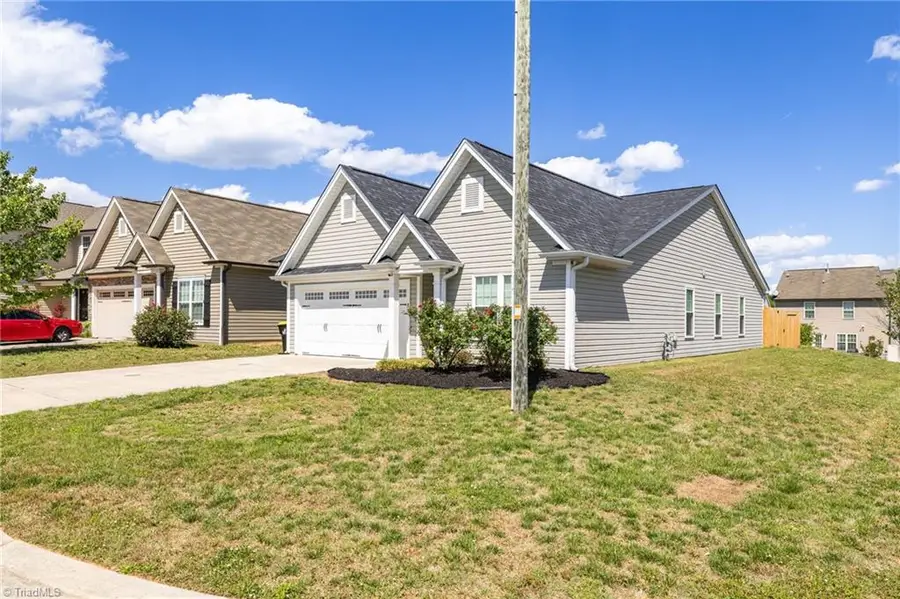 5703 Midstream Circle, Clemmons, NC 27012 - #2