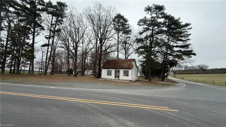 9902 High Pine Church Road, Denton, NC 27239 - #2