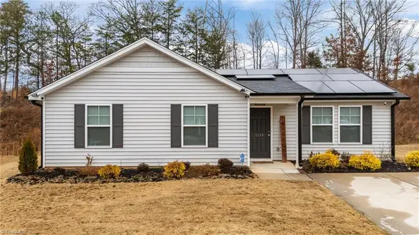 3149 Misty Ridge Drive, Winston-Salem, NC 27107