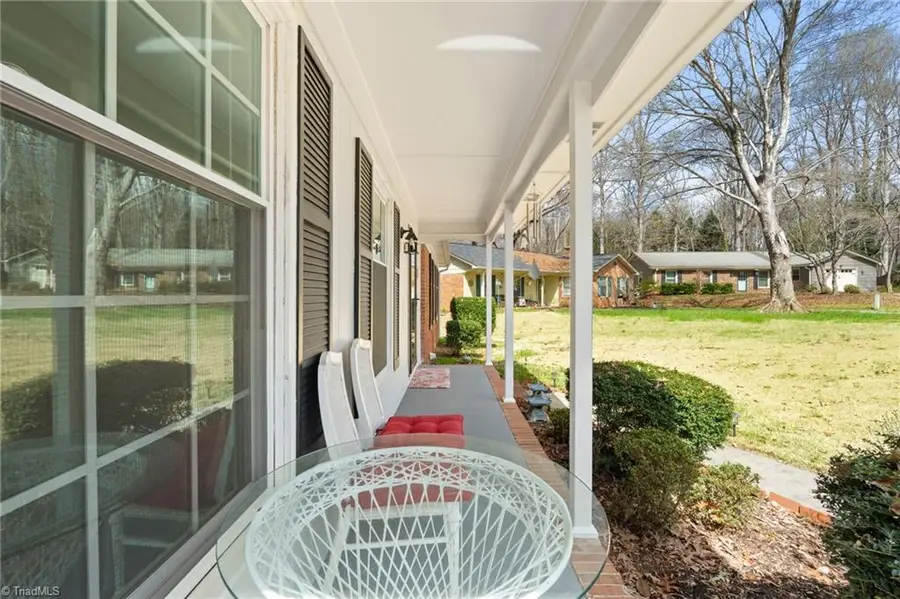 860 Duckview Court, Winston Salem, NC 27106 - #2