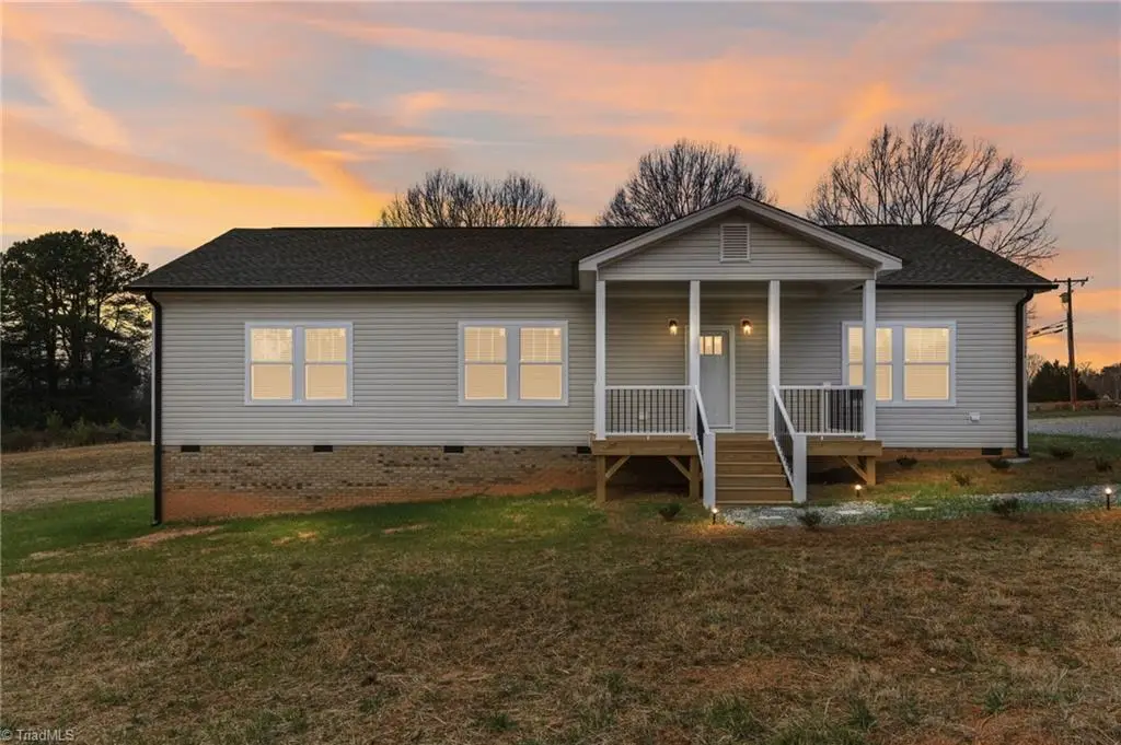 444 Hastings Hill Road, Kernersville, NC 27284 - #1