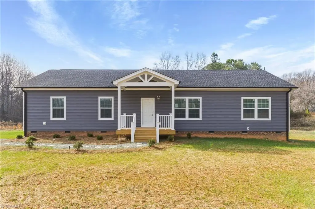 450 Hastings Hill Road, Kernersville, NC 27284 - #1