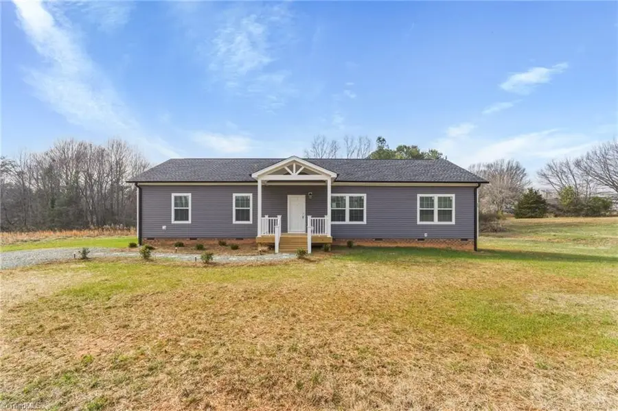450 Hastings Hill Road, Kernersville, NC 27284 - #3