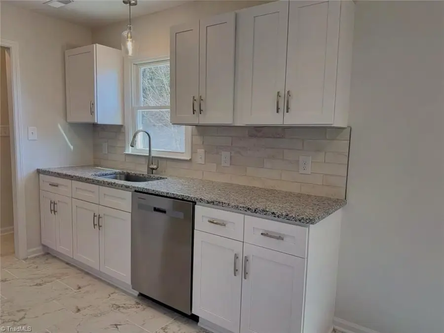 7700 Watkins Ford Road, Kernersville, NC 27284 - #3