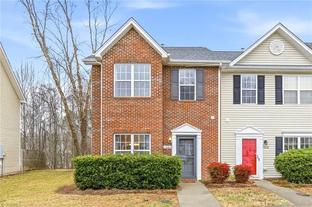 1664 Olivers Crossing Circle, Winston Salem, NC 27127 - #1
