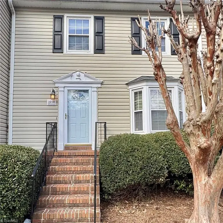 3934 New Garden Park, Greensboro, NC 27410 - #1