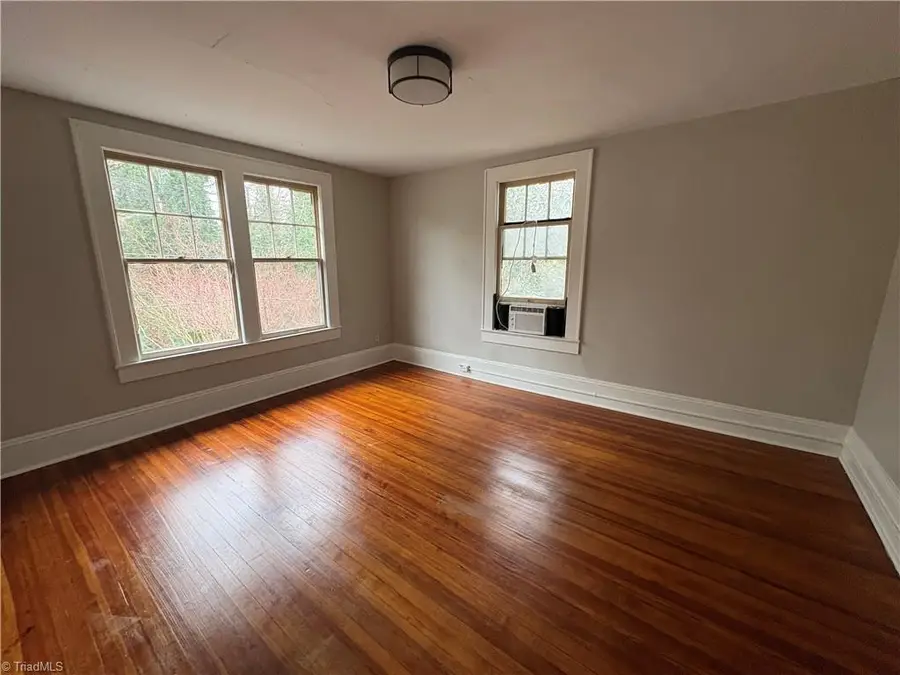 428 Lockland Avenue, Winston Salem, NC 27105 - #3