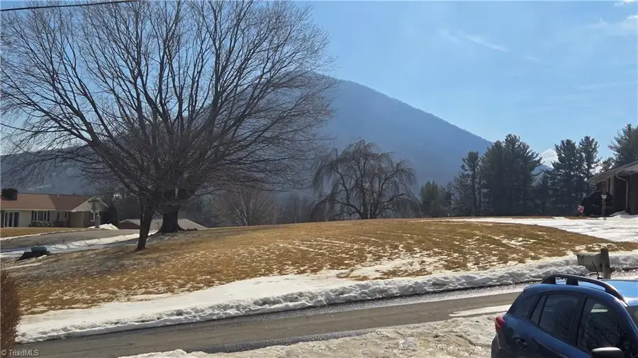 125 Benfield Drive, Jefferson, NC 28640 - #2