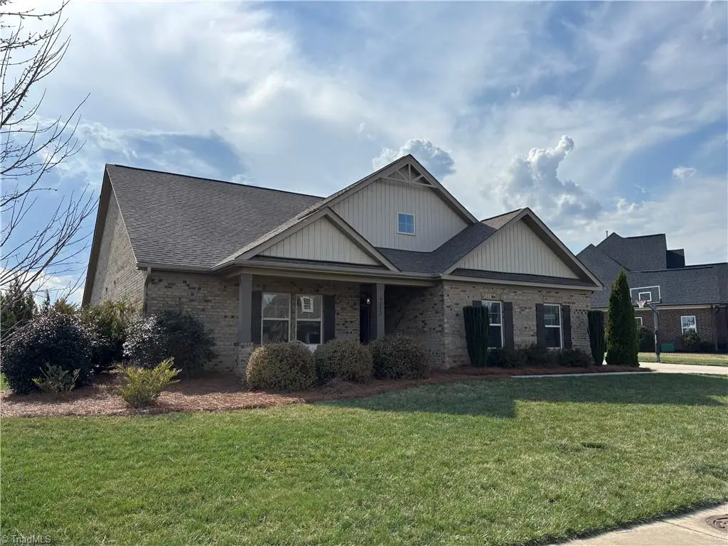 3242 Waterford Glen Lane, Clemmons, NC 27012 - #1