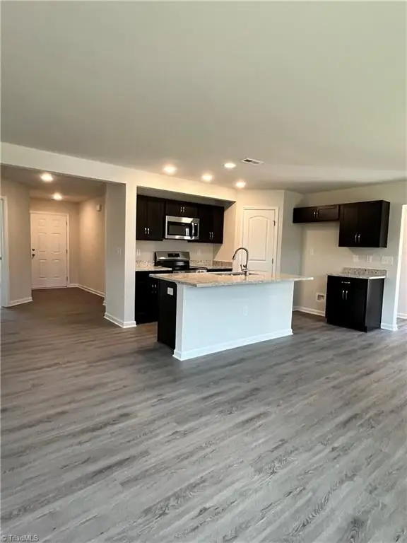 181 Woodberry Drive, Lexington, NC 27292 - #2