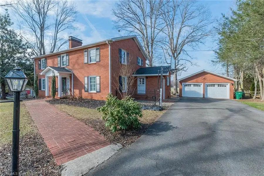 136 Howard Avenue, Boonville, NC 27011 - #2